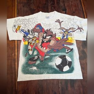Vintage Single Stitch Warner Brothers x Looney Tunes Tee